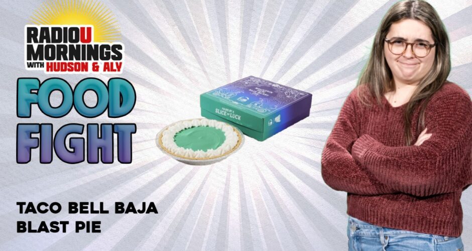 We Tried the Taco Bell Baja Blast Pie! | Food Fight